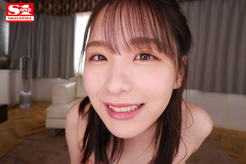 【VR】抱き心地No.1ボディをず~っと密着…無邪気で元気な女の子と透明感のある大人のオンナ村上悠華の魅力で埋め尽くされる究極同棲VR 画像6